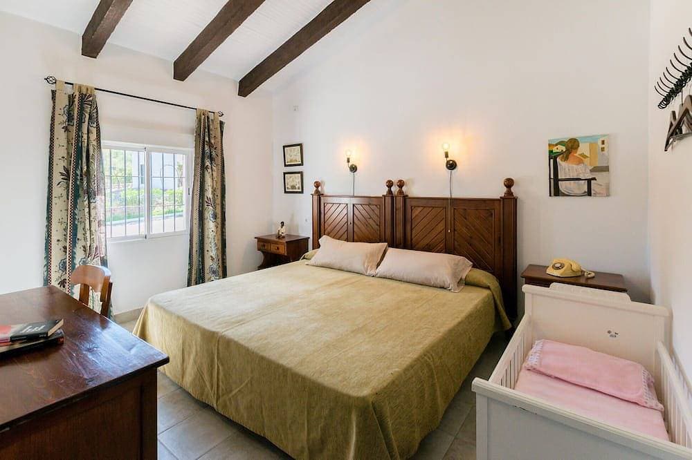 Foto 2 von 28: Cozy home in La Puebla de los Infan