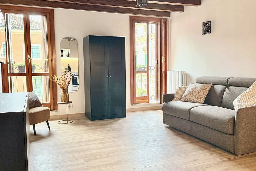 Cozy studio in a quaint Vicenza neighborhood perfect for relaxing 1