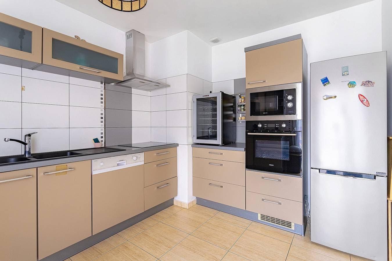 Foto 7 von 30: 3-Schlafzimmer-Haus mit Pool