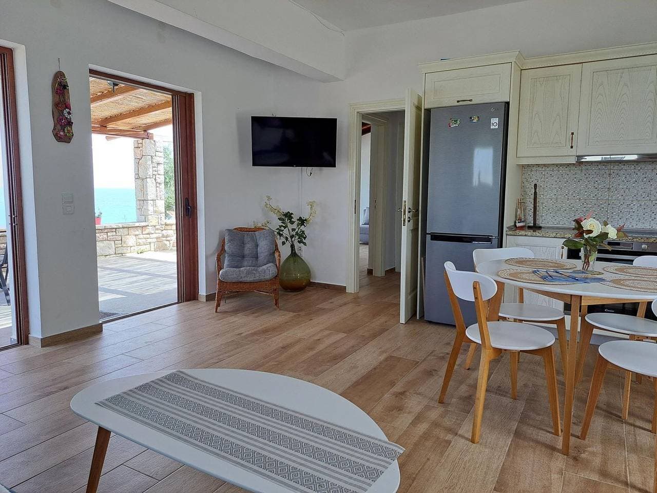 Foto 7 von 28: Traumhaft gelegene Ferienwohnung mit 2 Schlafzimmern bei Chrani | Peloponnes