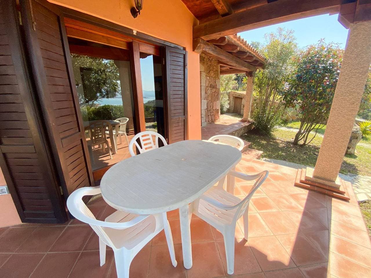 Foto 10 von 21: Ferienwohnung für 5 Personen mit Garten