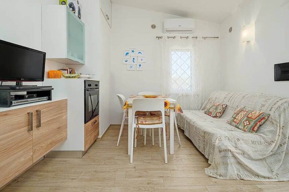 Foto 9 von 30: Kleines Haus mit Parkplatz und Veranda, 900 m vom Strand entfernt – San Teodoro