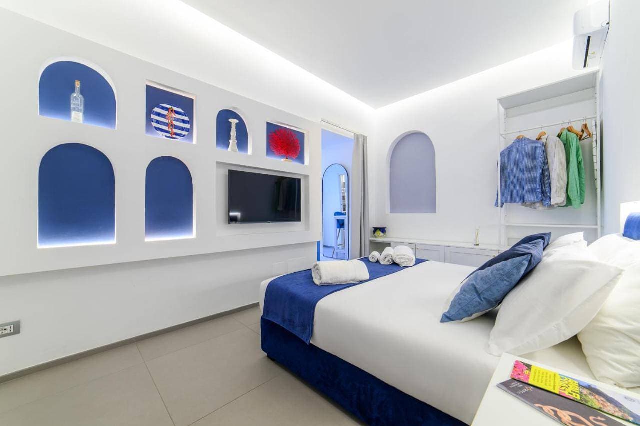 Villa Emma Exclusive in the Historic Center-Sorrento Coast 1