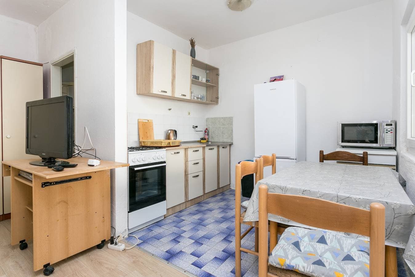 Foto 11 von 19: Studio Appartement am Strand Drasnice, Makarska -b