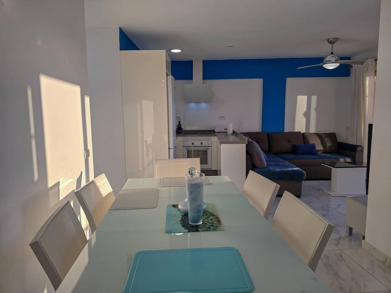 Foto 2 von 25: Spektakuläres Apartment mit Pool in San Eugenio, Teneriffa
