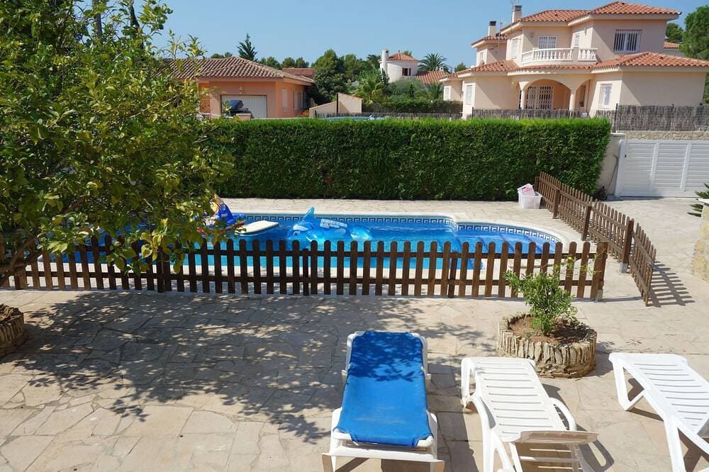 Foto 12 von 19: Villa mit privatem, geschütztem Pool, 200 m vom Strand entfernt, Klimaanlage