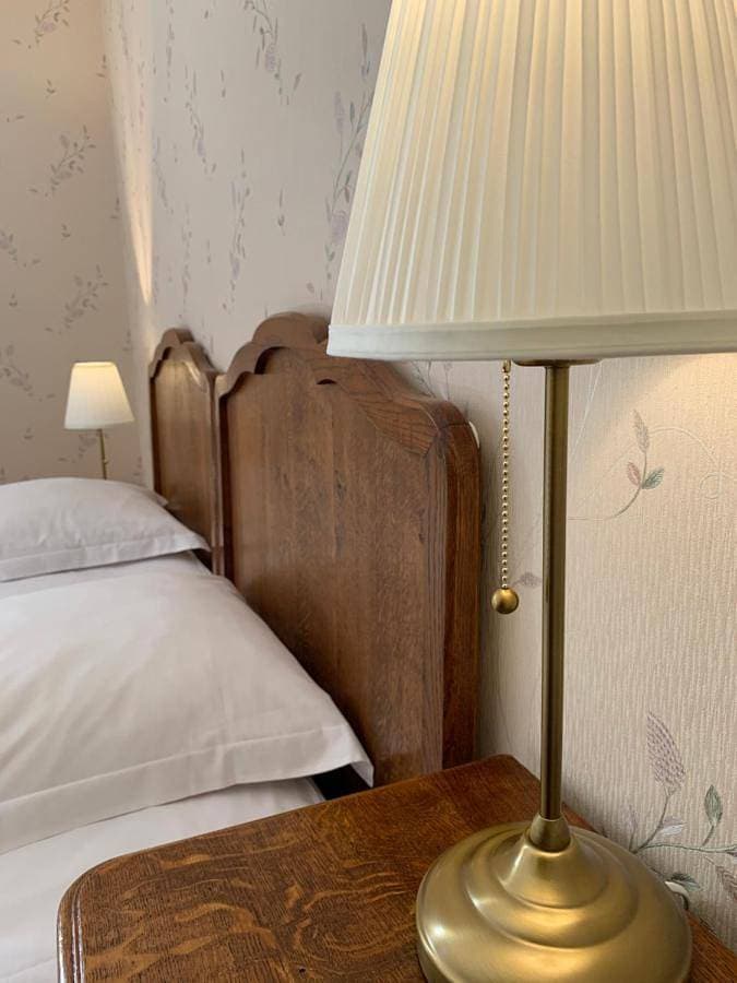 Foto 2 von 12: Double Room with Private Bathroom