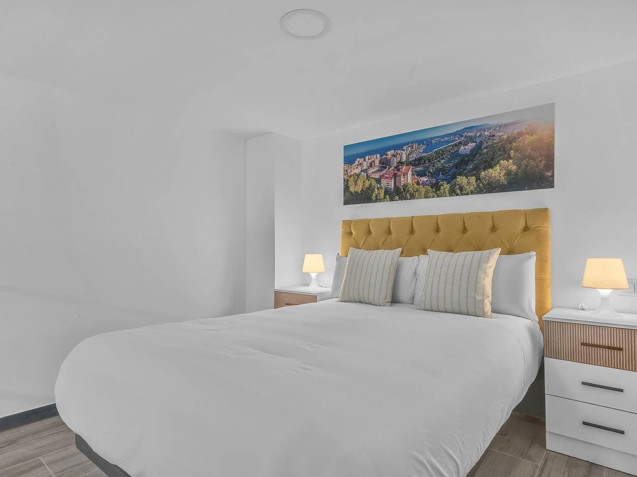 Foto 5 von 14: Wohnung in Málaga ohne angegebene Ausstattung