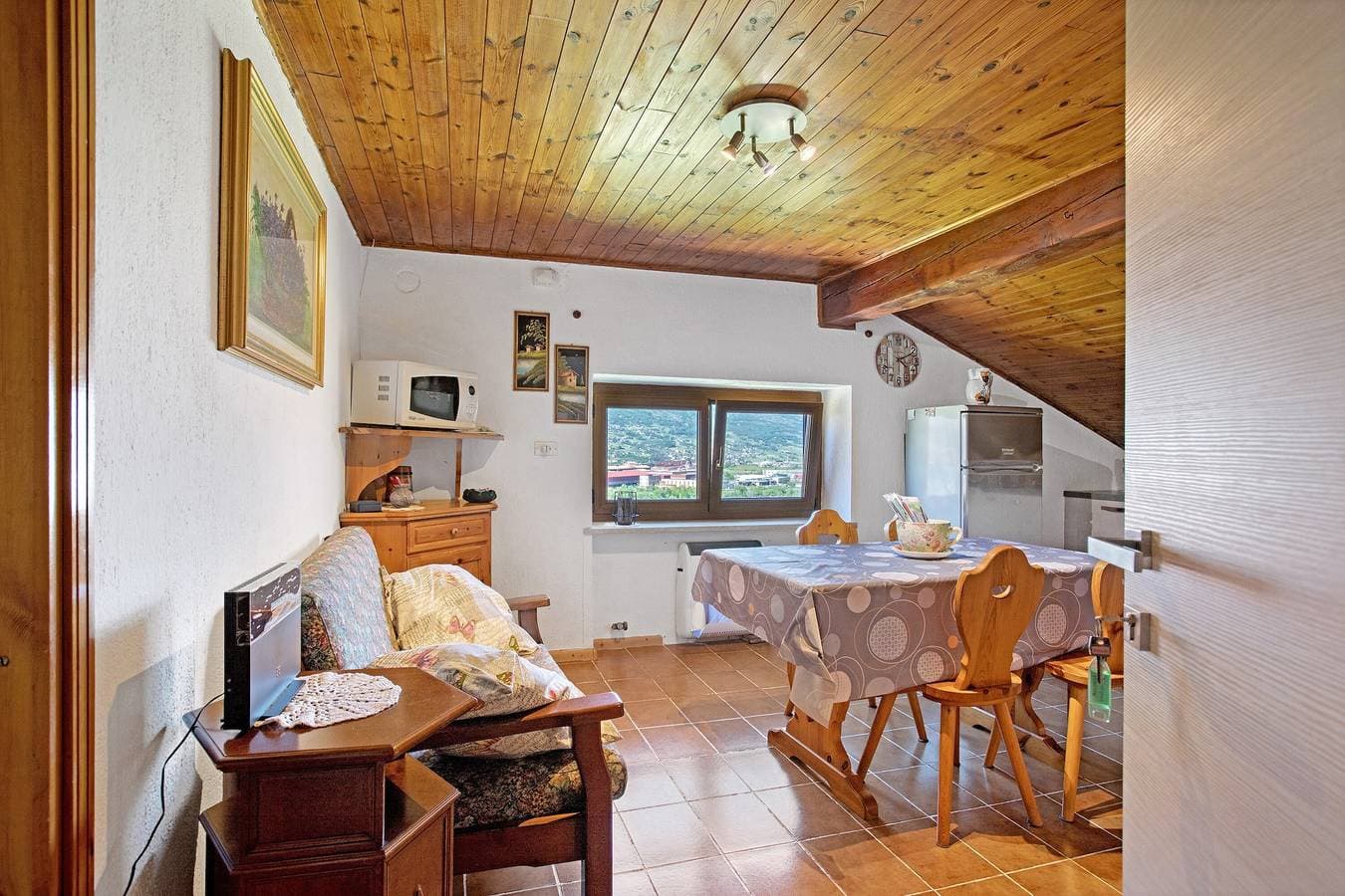 Foto 8 von 21: Ferienwohnung 'Emilia' mit Bergblick, privatem Garten und Wi-Fi