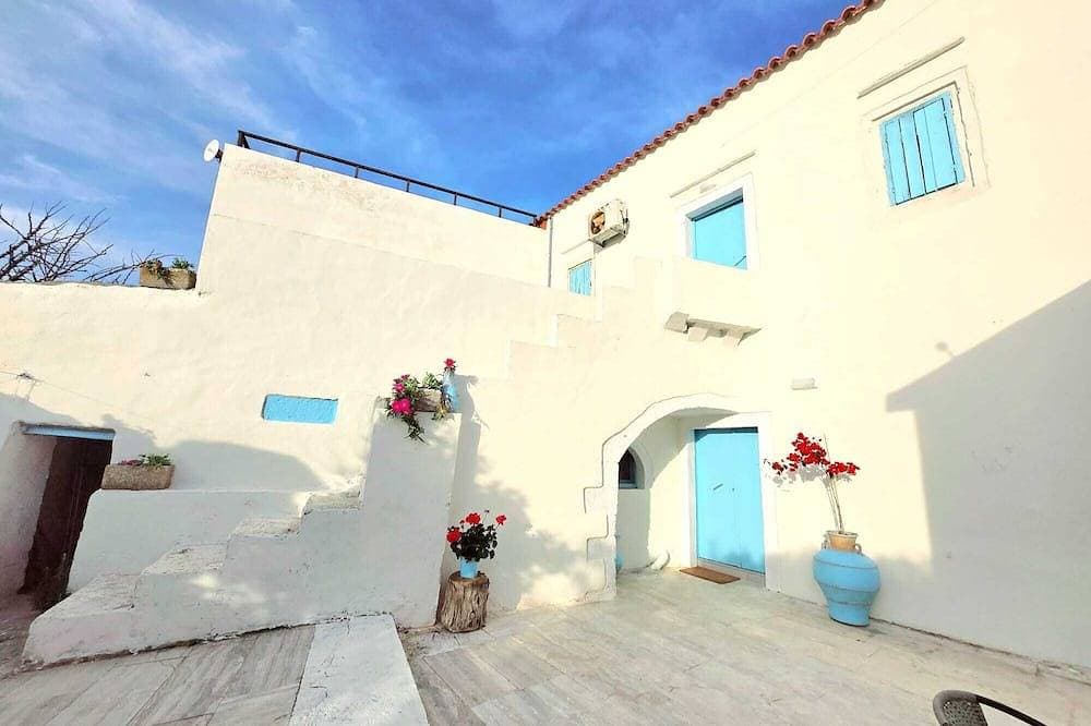 Foto 11 von 24: Charming 3 bed/2 bath Cretan village escape w/ ocean view