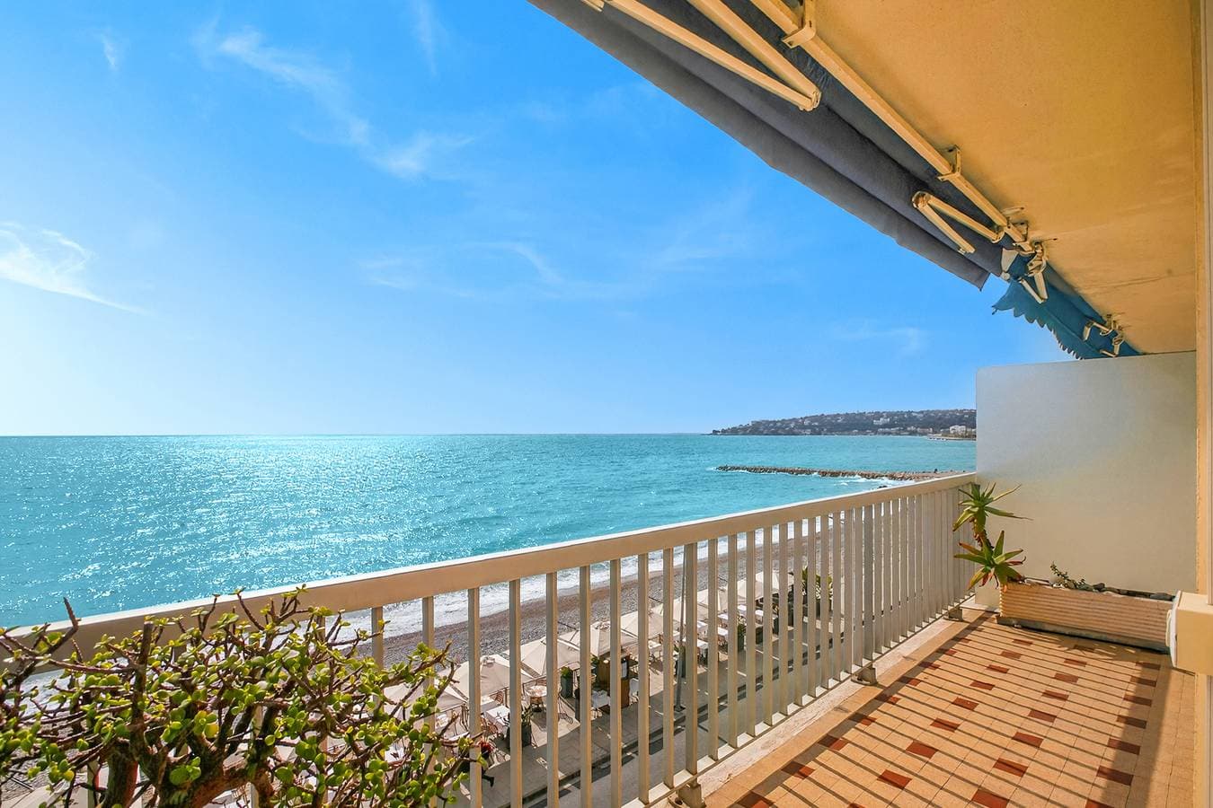 Foto 6 von 25: Holiday On The Sea - Seafront Apt