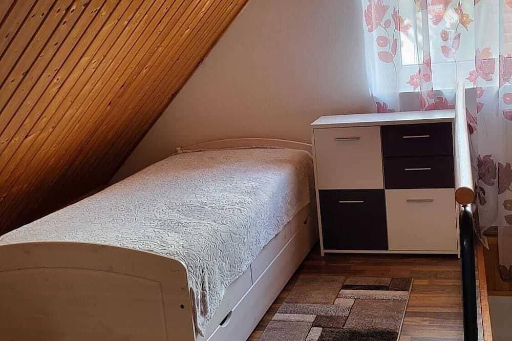 Foto 4 von 18: Geräumige, kinderfreundliche Ferienwohnung im ruhigen Wesertal