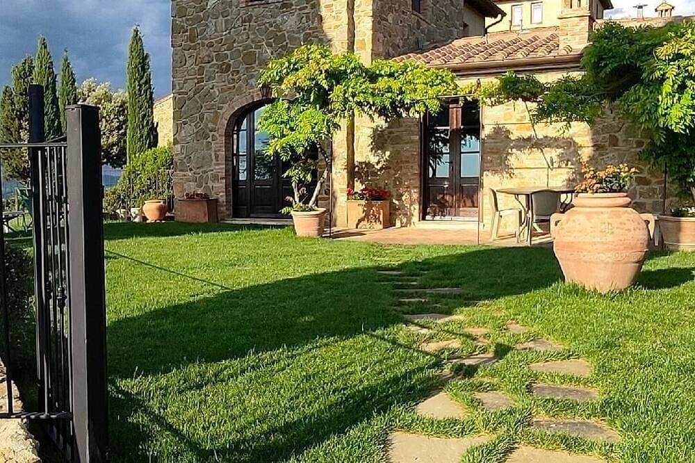 Foto 11 von 30: Passiontoscane : Haus mit privatem Pool, Wunderschöne Aussicht & totalem Komfort