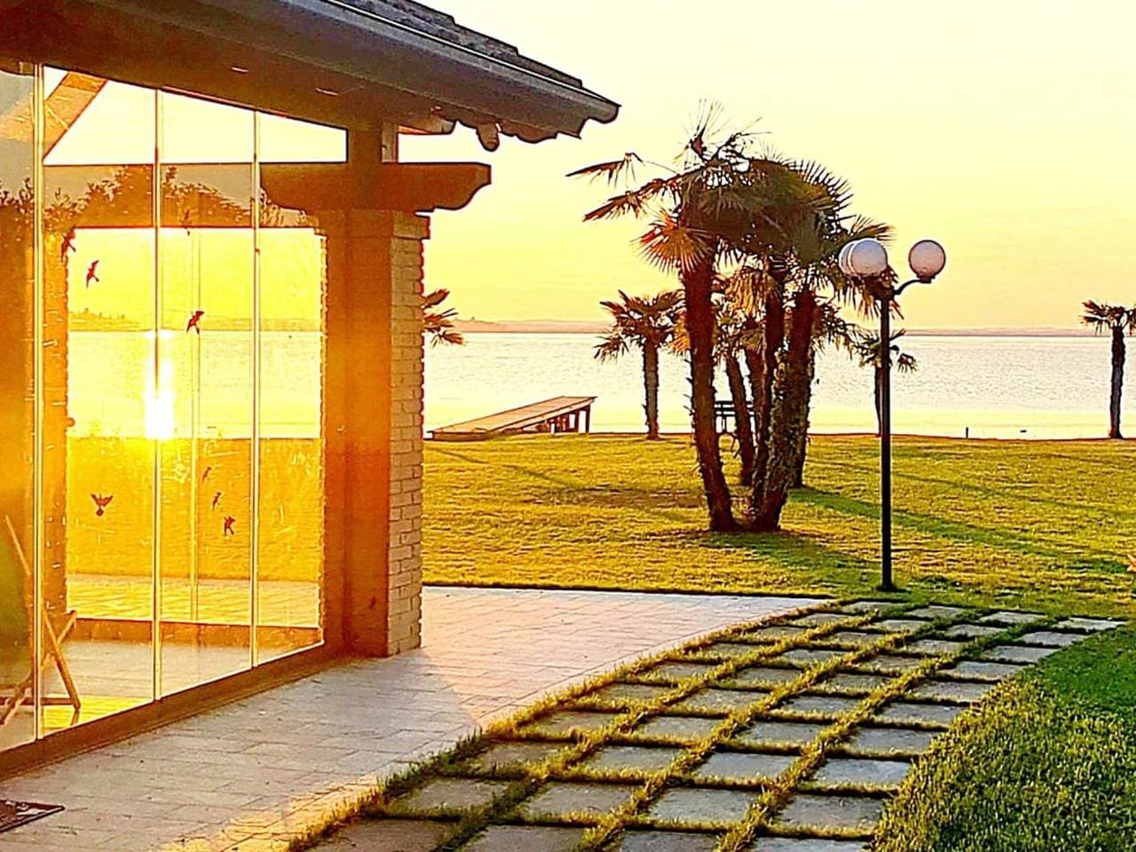 Modernes, freistehendes, komfortables Chalet La Spiaggia 1