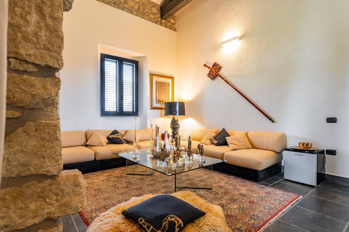 Foto 4 von 42: Villa 'Luxury Home Borgo Antico' mit Bergblick, WLAN und Klimaanlage