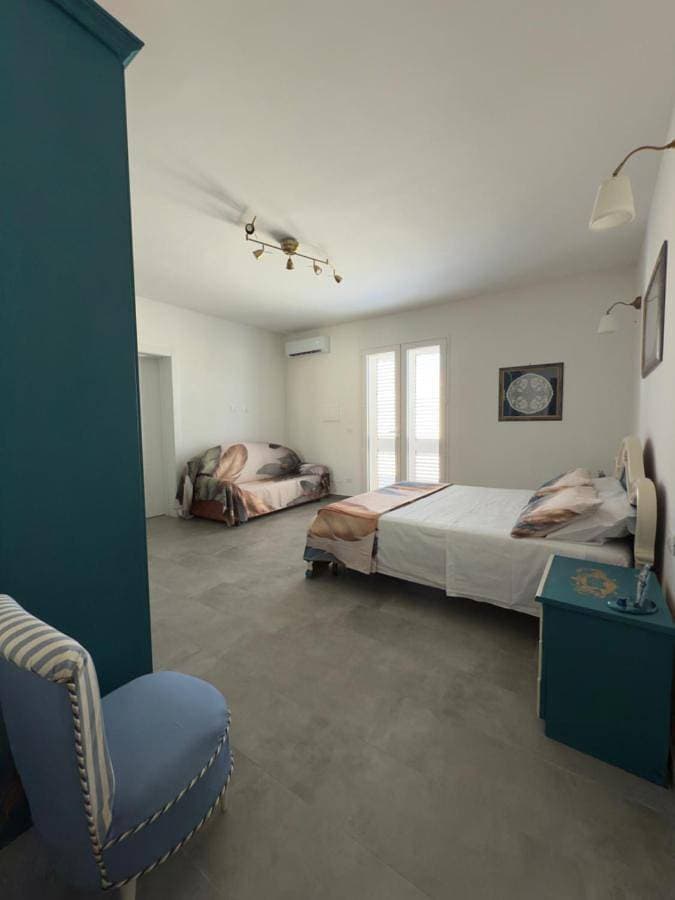 Foto 4 von 9: Double Room with Private Bathroom