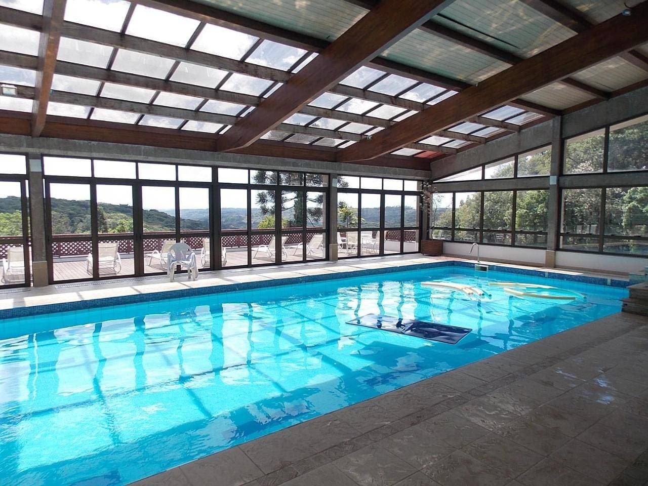 Apart-hotel em Gramado, padrão 4 estrelas, no centro 1