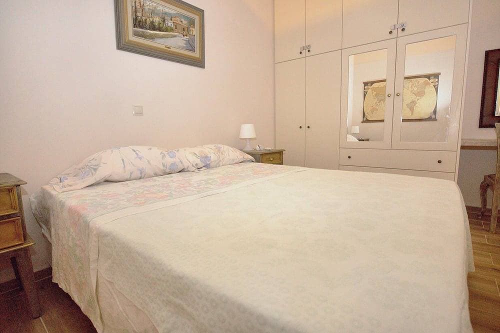 Foto 2 von 30: M.A Luxury Villa With Pool