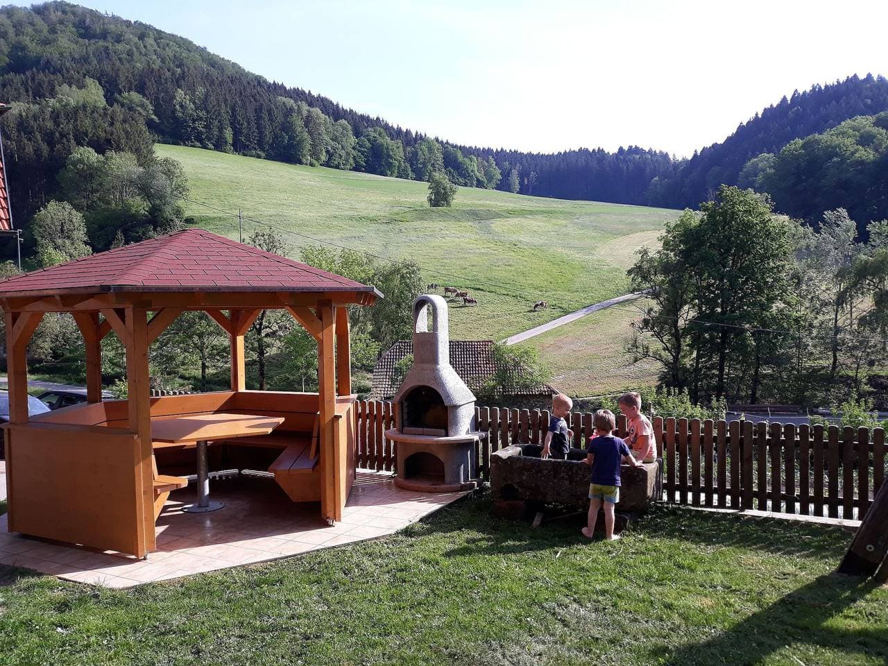 Foto 6 von 20: Ferienwohnung 'Schwalbennest' mit Bergblick, Balkon und Wi-Fi