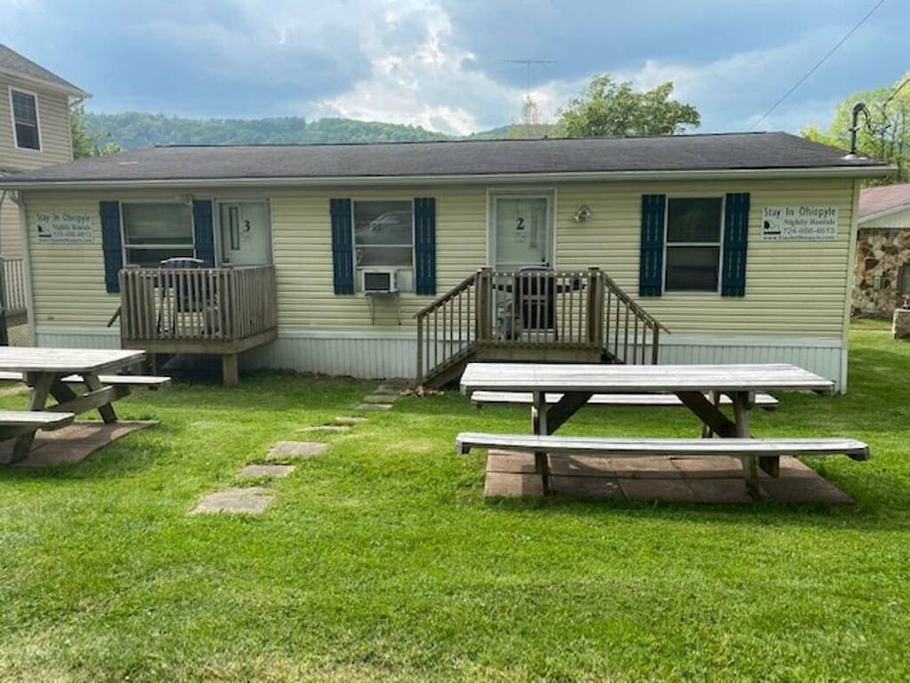 Stay In Ohiopyle near The Falls & Gap trail. 1