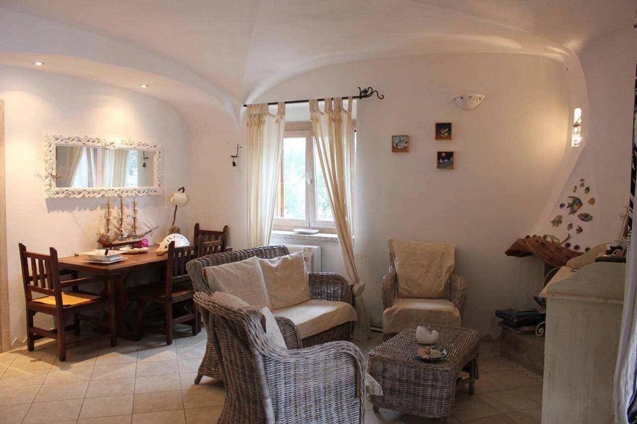 Foto 5 von 5: Four-Bedroom House