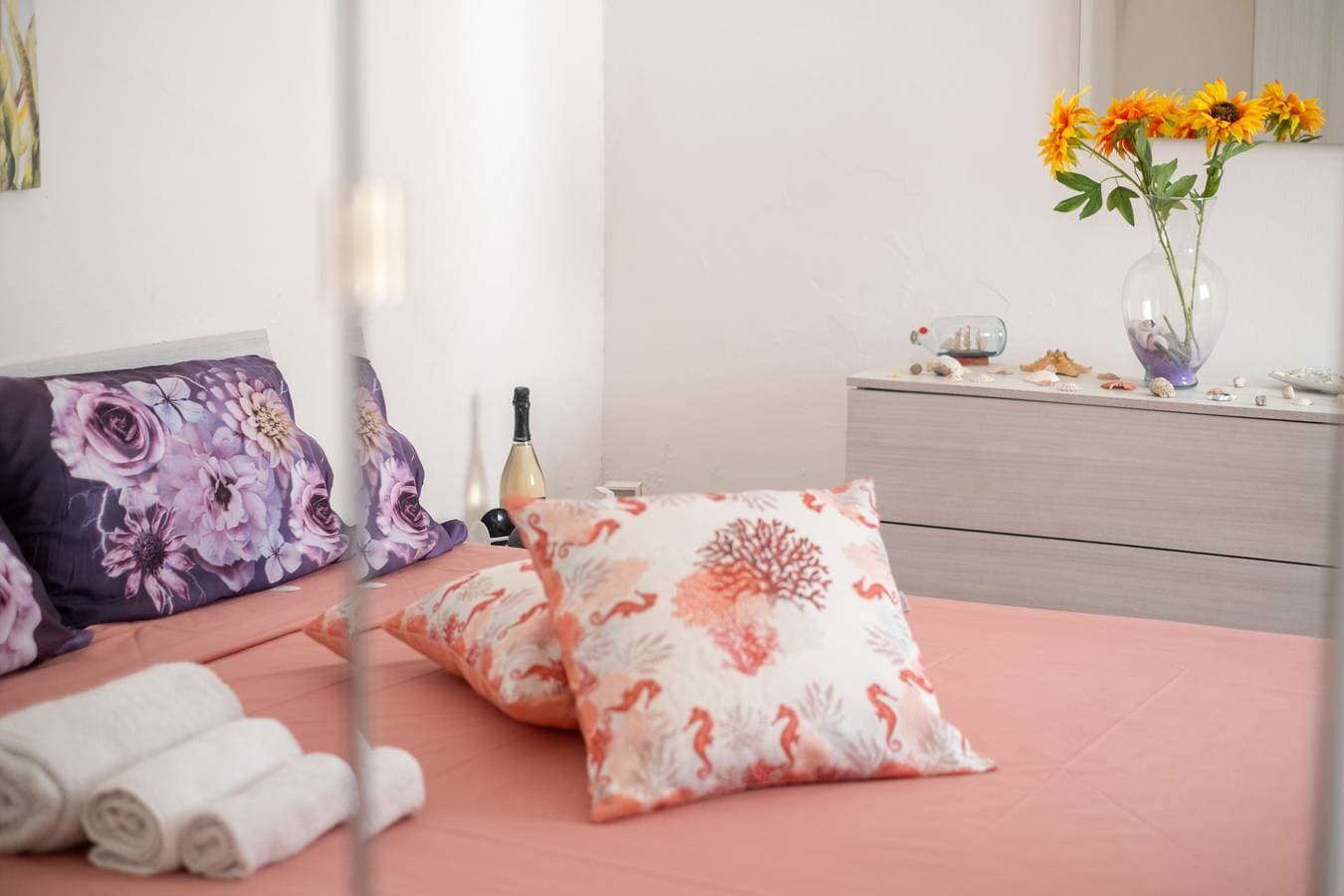 Foto 8 von 31: Ferienhaus 'Luna Di Mare' mit Meerblick, Gemeinschaftsterrasse und Klimaanlage