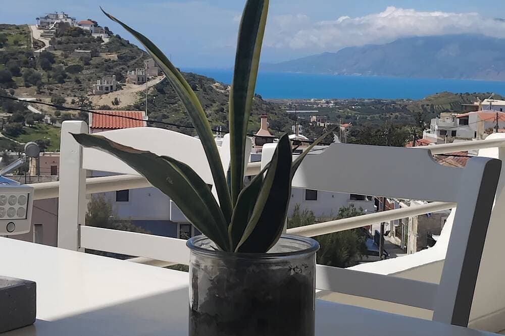 Chryso Apartment 1