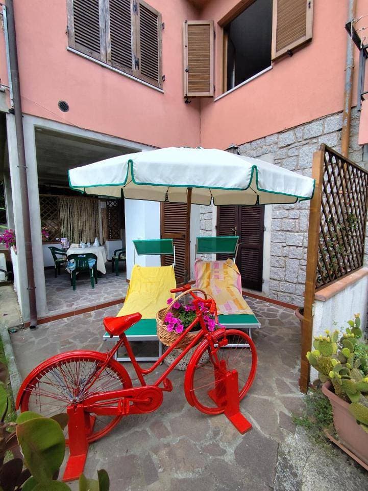 Foto 8 von 38: Two-Bedroom Apartment