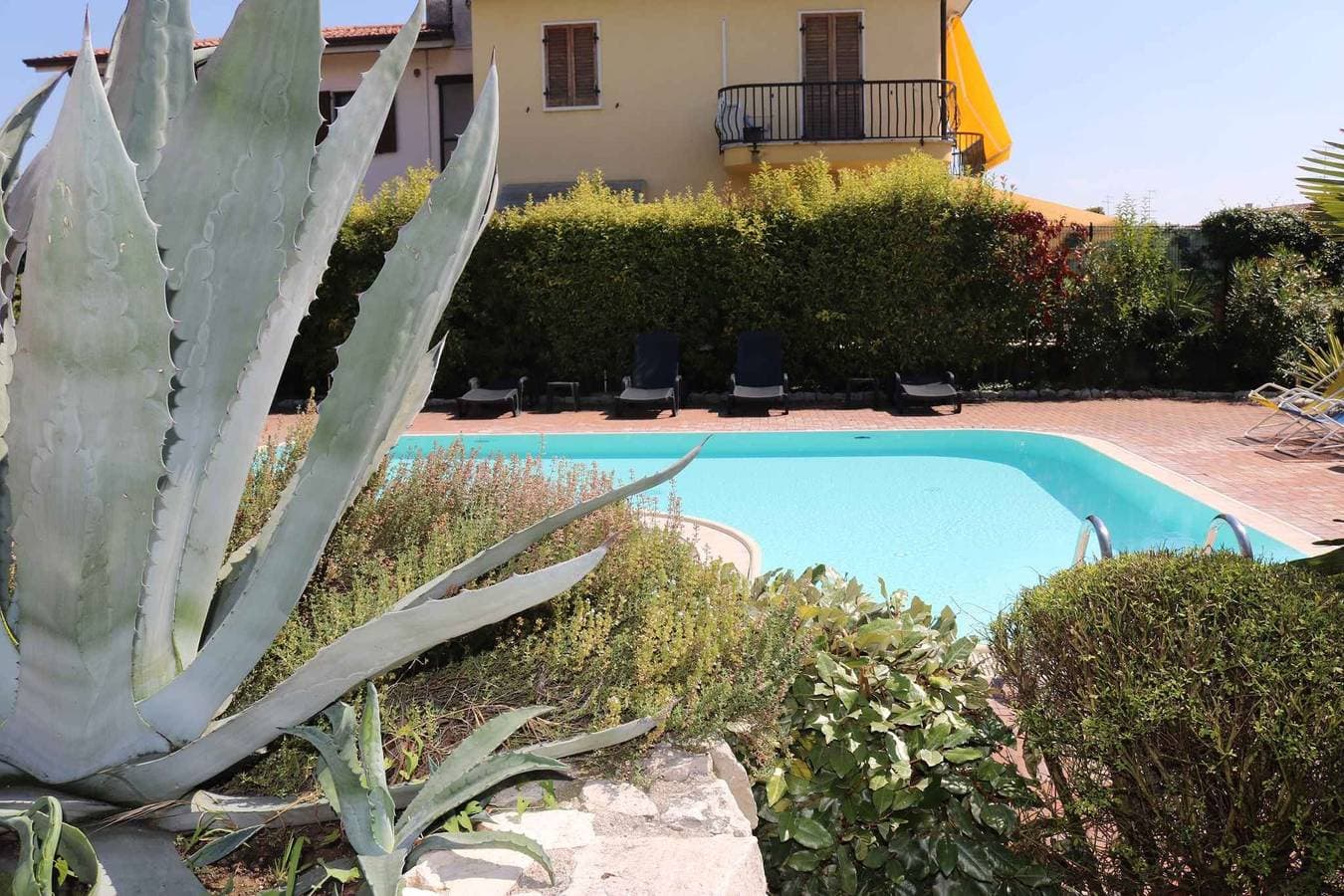 Foto 7 von 31: Ferienwohnung mit Pool und Klimaanlage