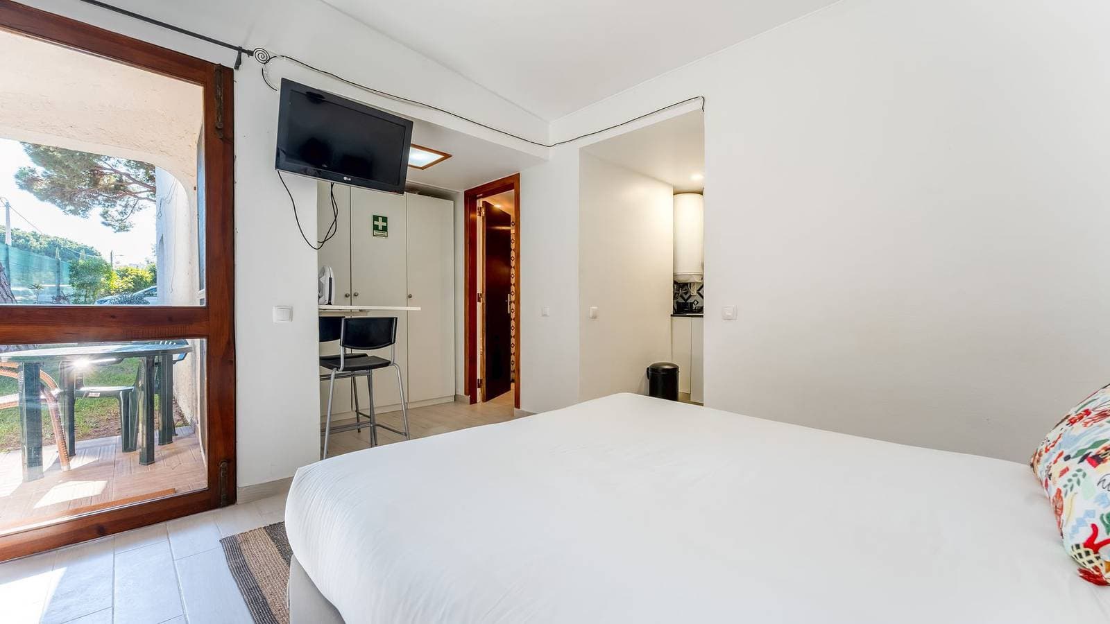 Foto 7 von 23: Ferienwohnung für 2 Personen mit Garten