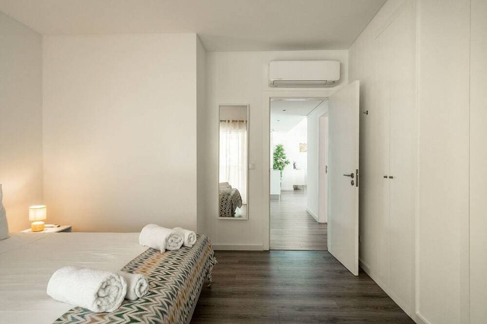Foto 4 von 27: Janelas de Zimbra Lovely Apt with Pool and Sea View