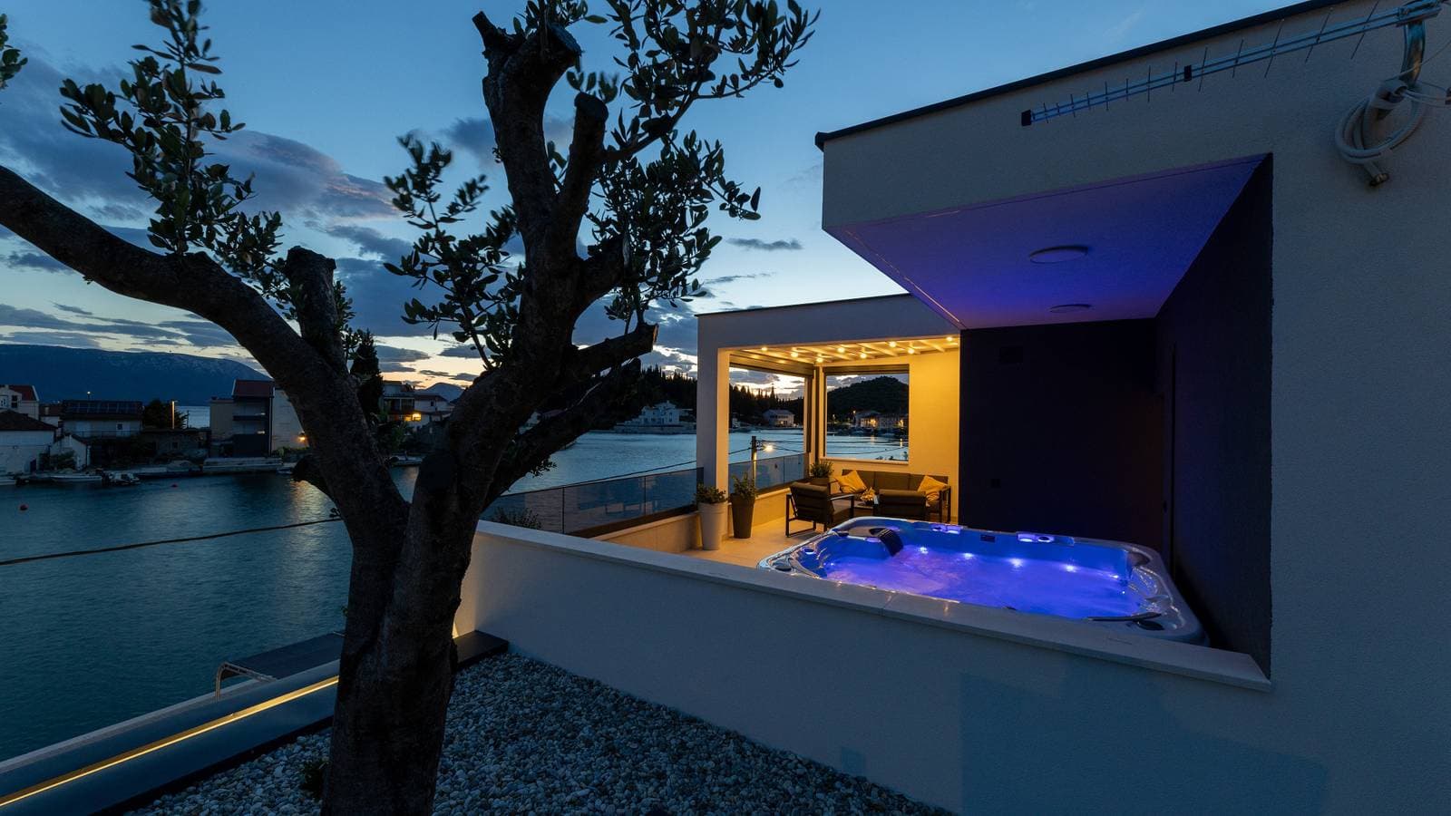 Villa Sunset Blace by Villas Guide 1