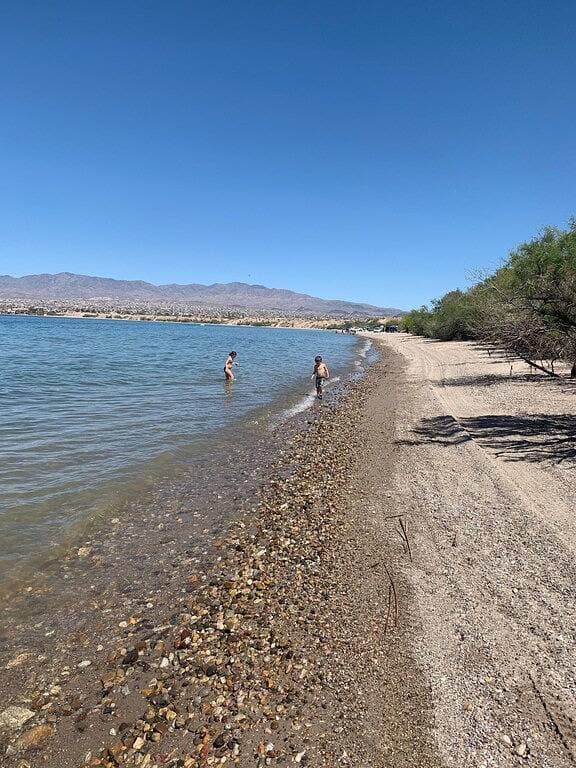 Foto 3 von 29: Havasu Haven.....Location, location, location!