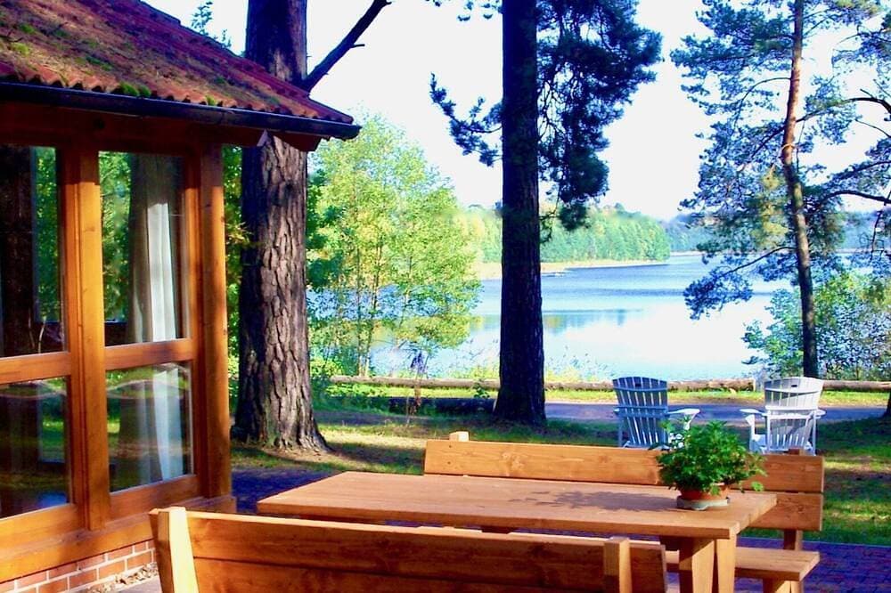 Ihr schönes Haus am See mit Kamin, Sauna und tollem Seeblick! Typ2-E-Ladestation 1