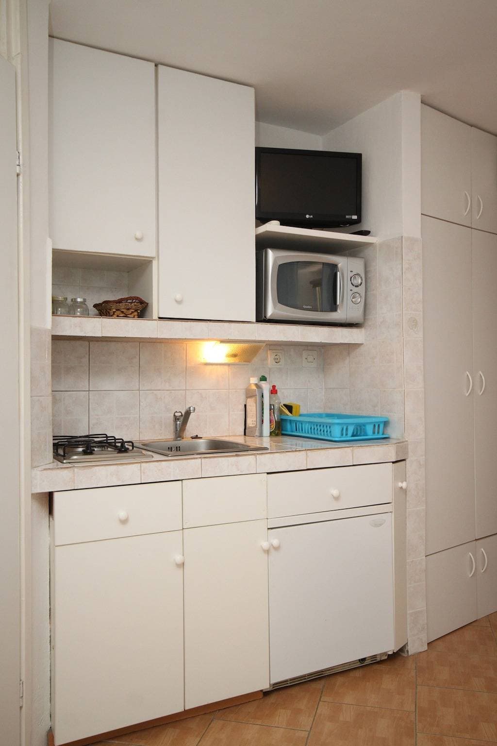 Foto 5 von 13: Studio Appartement mit Terrasse Basanija, Umag As-7148-a