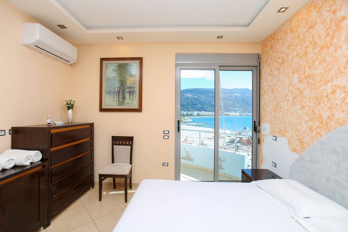 Foto 12 von 27: Ferienwohnung für 5 Personen mit Balkon