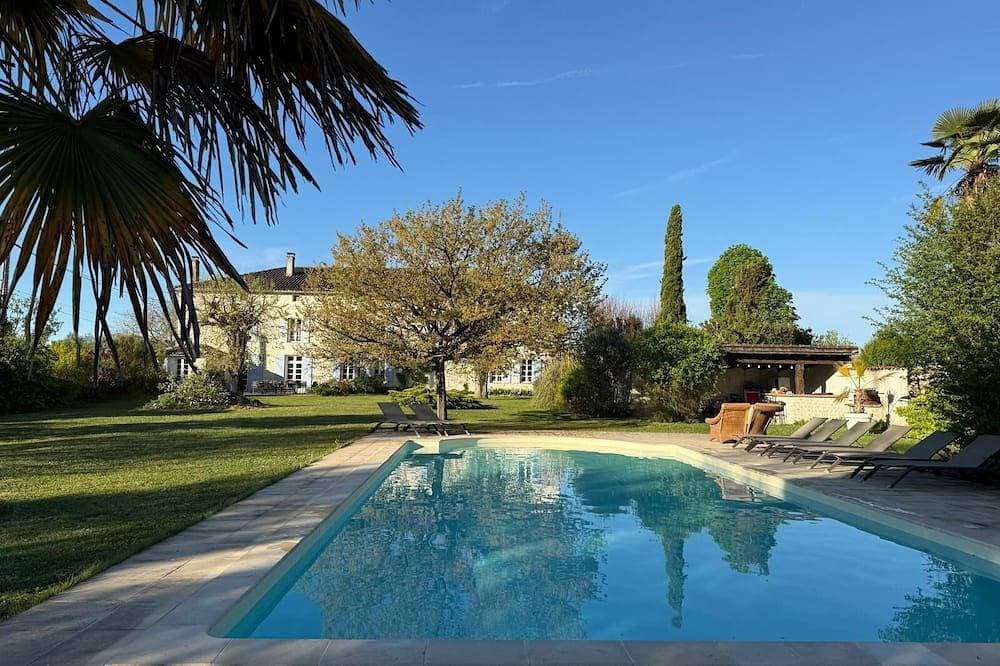 Schönes Haus in der Charente – Beheizter Pool 1