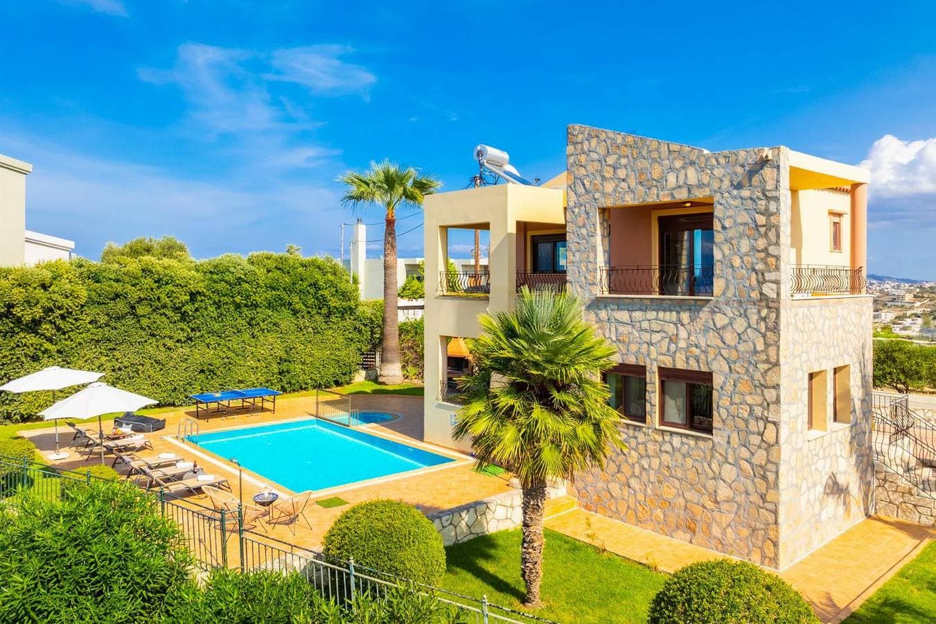 Foto 3 von 38: Villa für 6 Personen mit Kinderpool