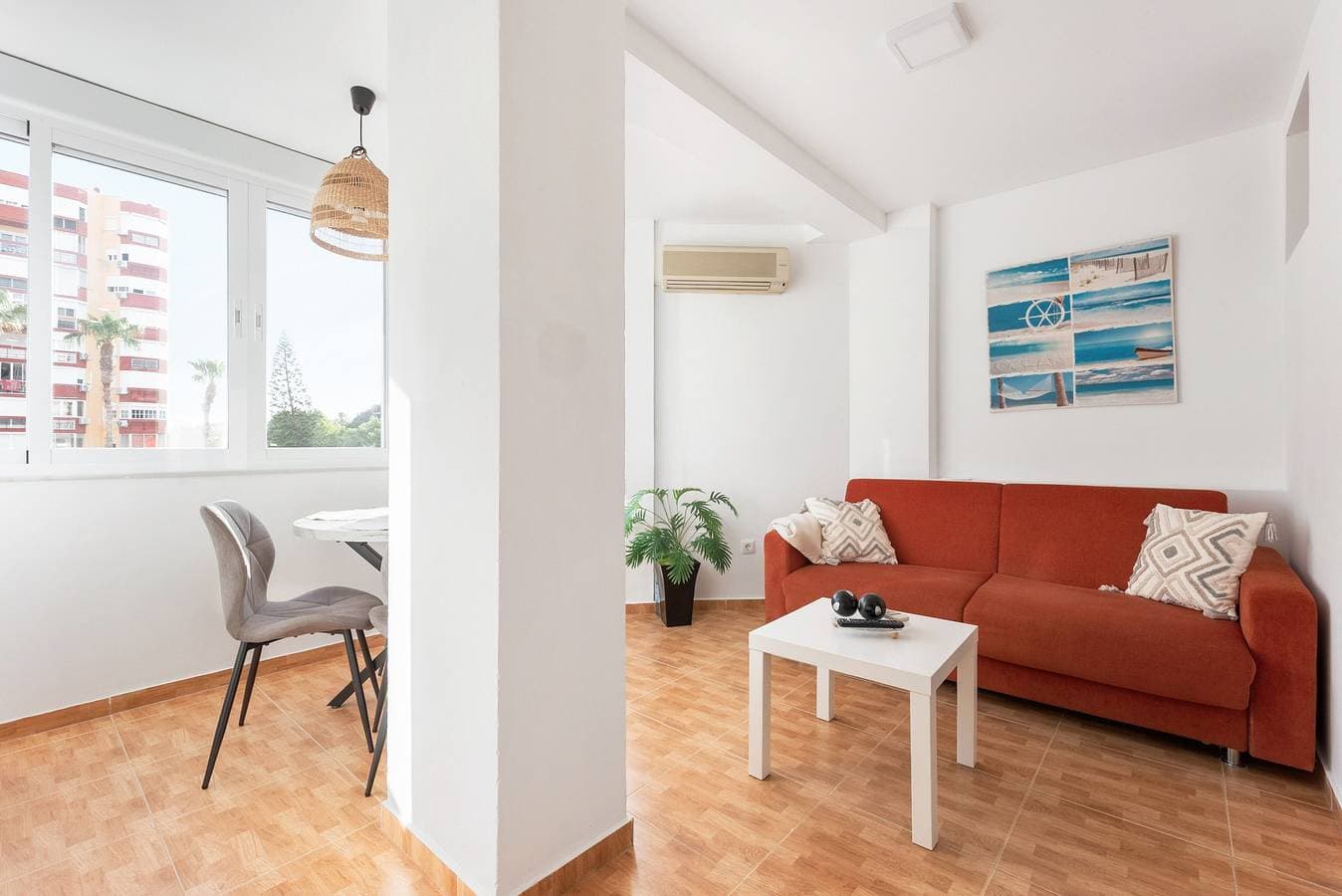 Foto 5 von 21: Ferienwohnung 'Lucía' mit Gemeinschaftspool, Wi-Fi und Klimaanlage
