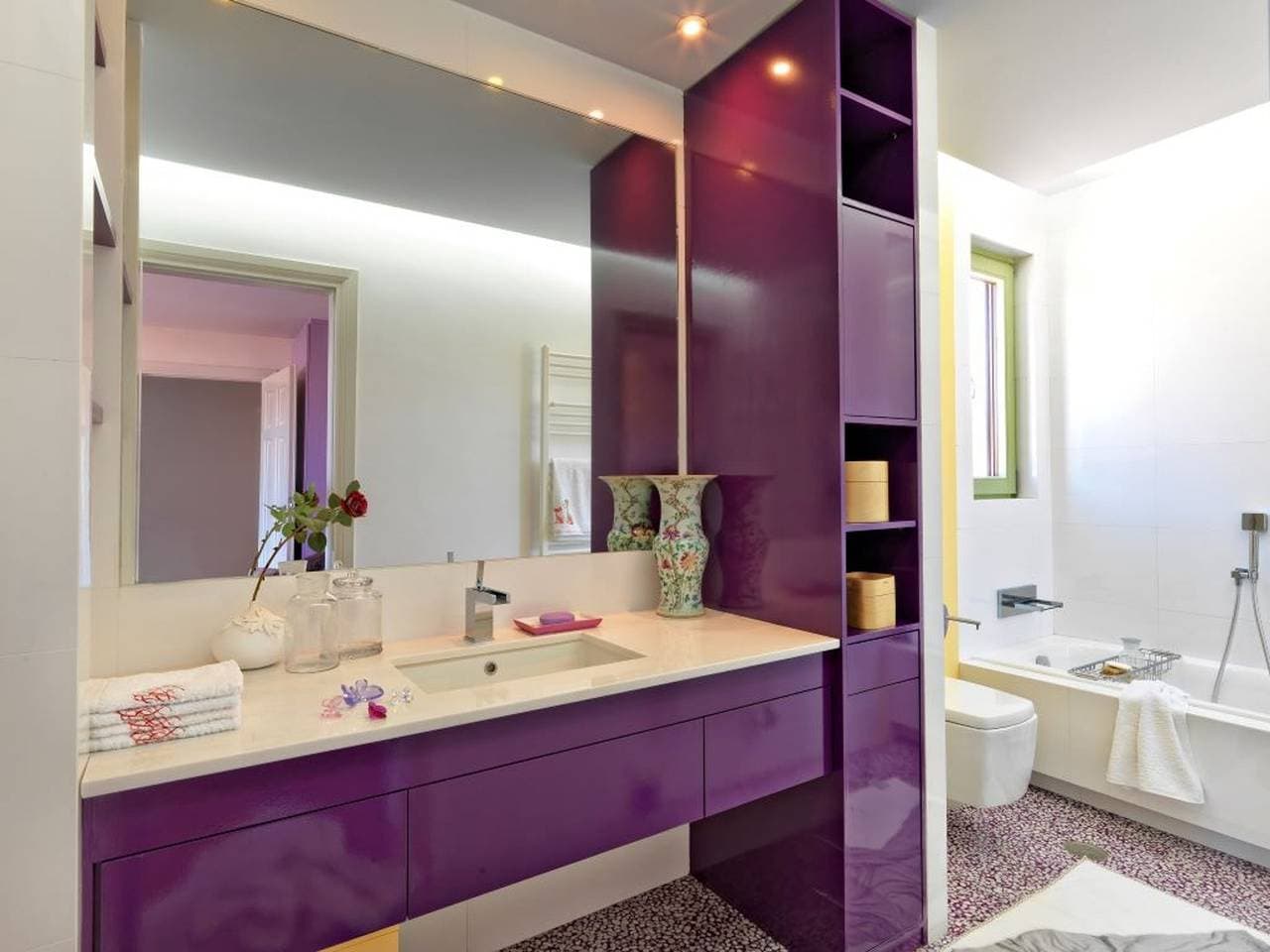 Foto 9 von 45: Villa für 16 Personen mit Balkon