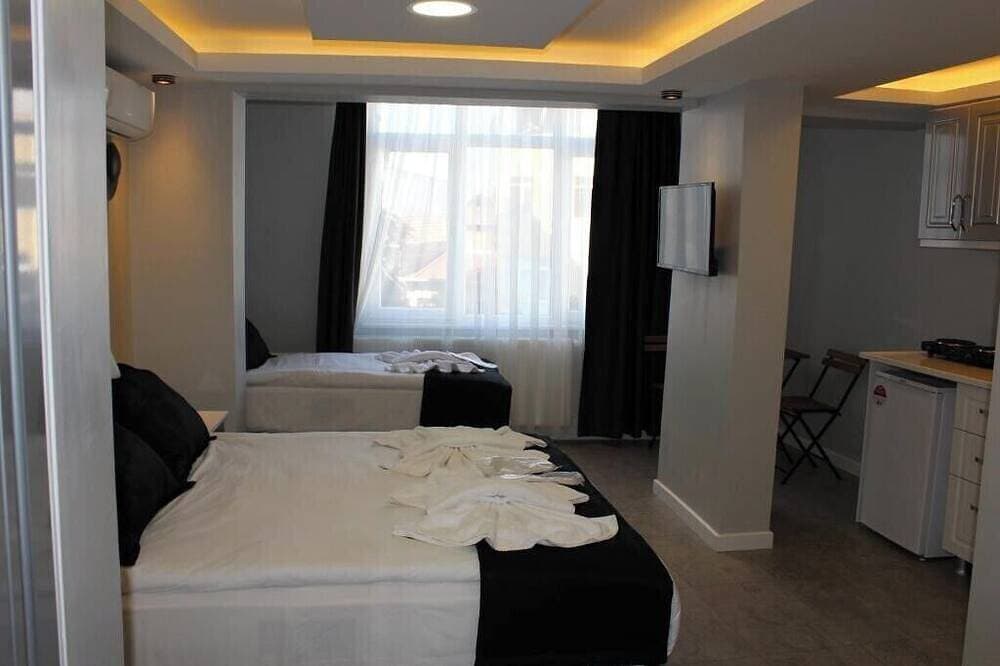 Ararat Apart Luxury Triple Room 1