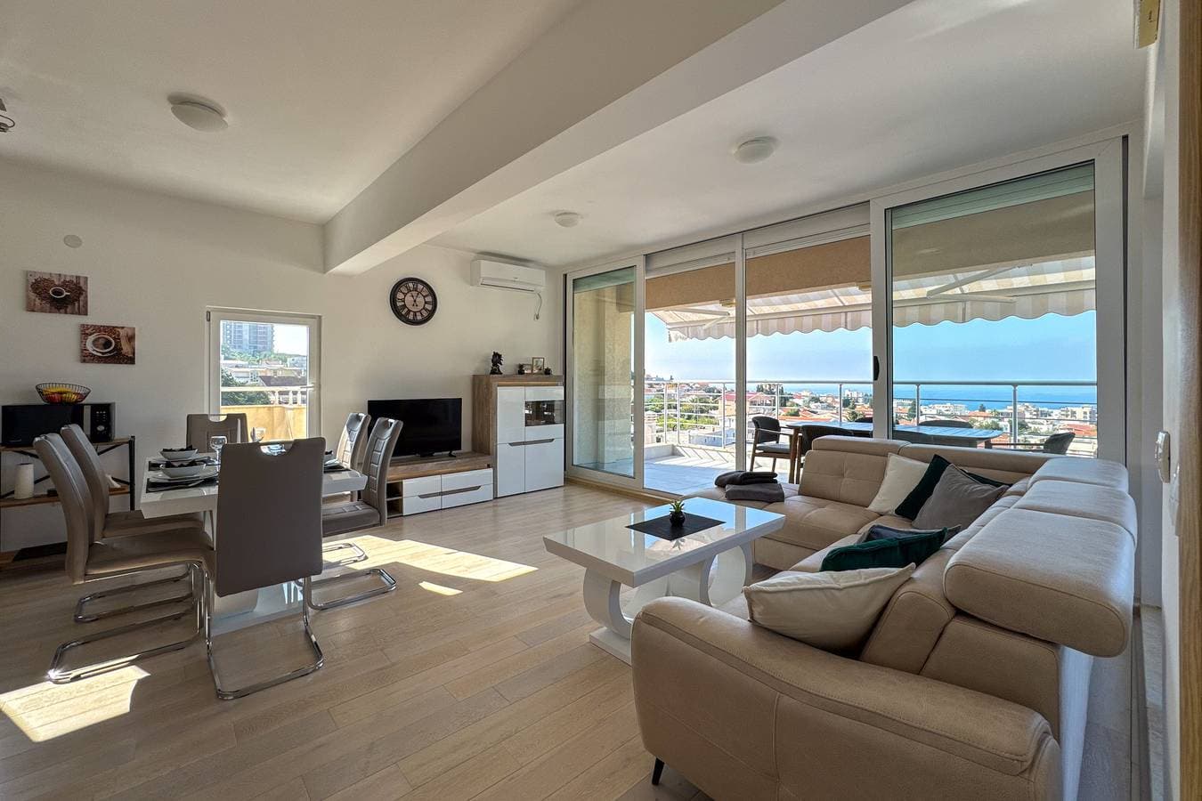 Penthouse Sunce 1