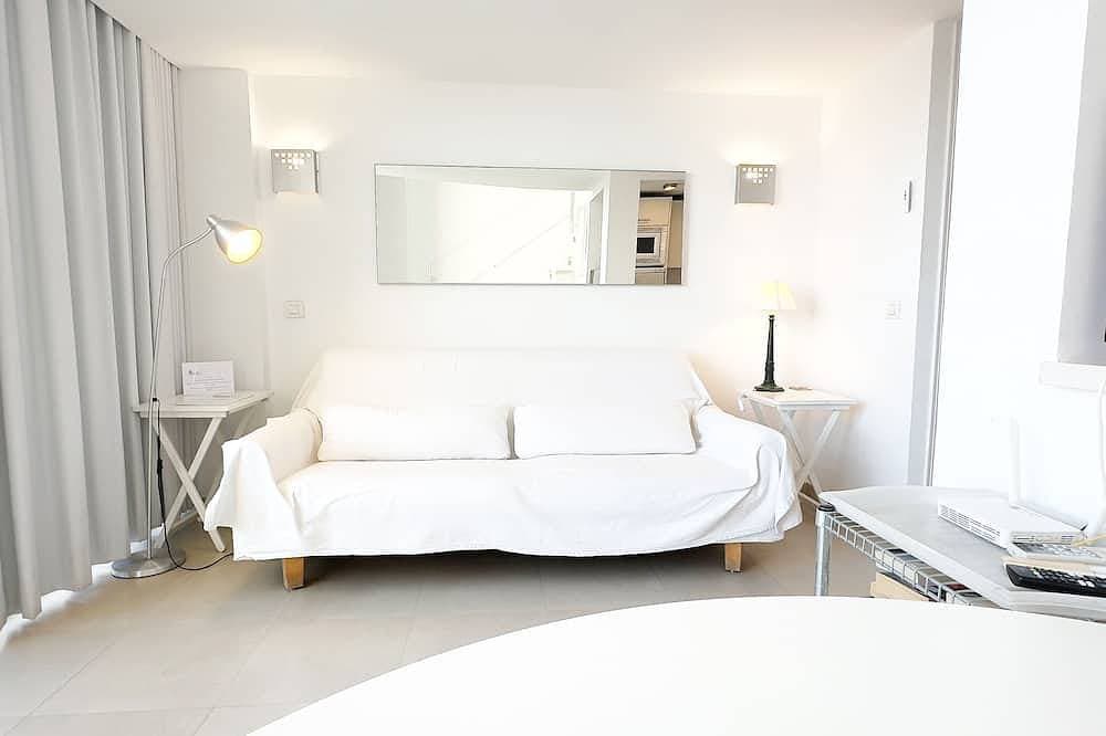 Foto 11 von 30: Skol 302 - Superb 1-Bedroom Duplex Apartment in Skol Marbella