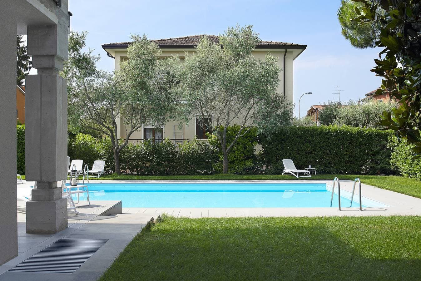 Foto 3 von 26: Ferienwohnung Baseventuno 4 mit WLAN, Klimaanlage, Balkon und Pool