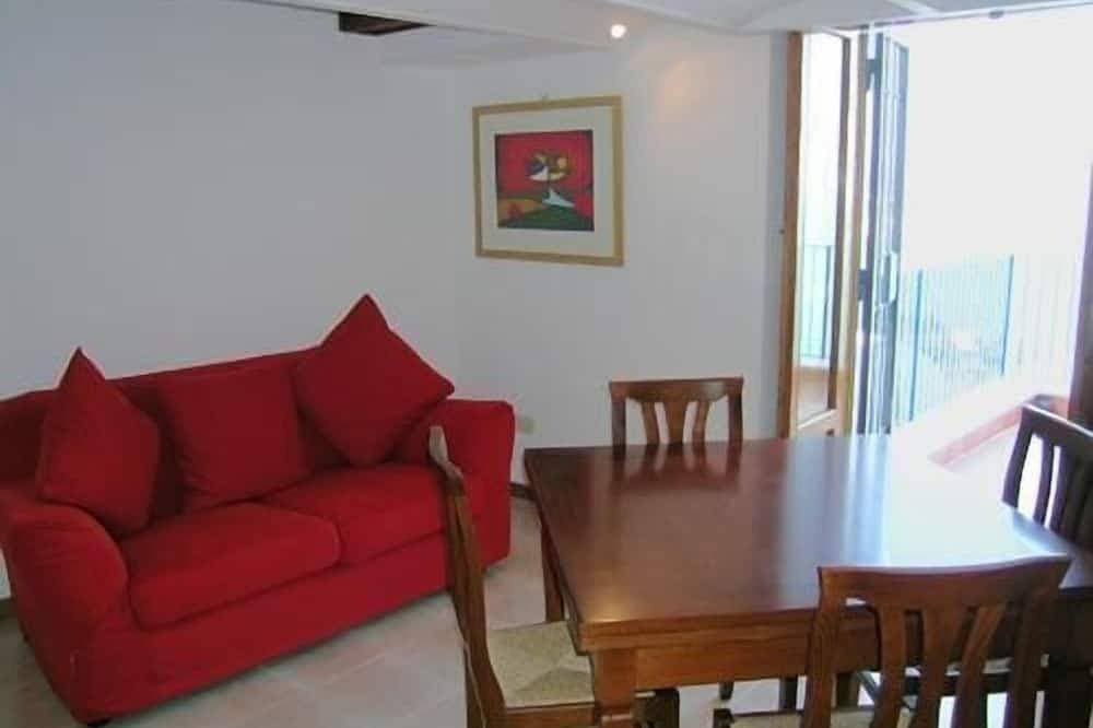 Foto 5 von 14: Sehr schönes Haus mit Meerblick und privaten Gärten und Terrassen