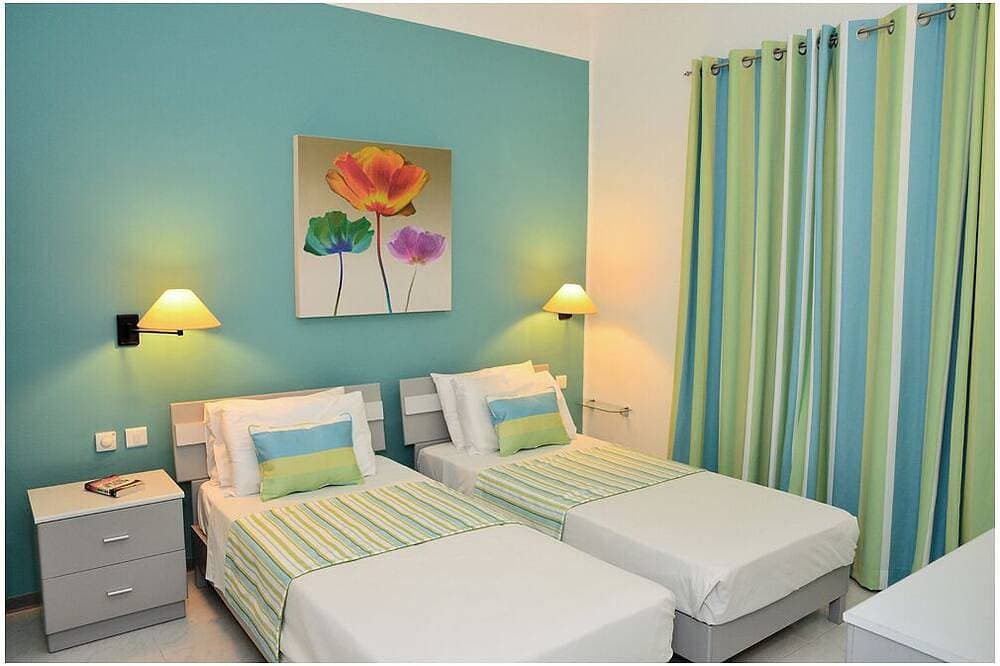 Foto 2 von 30: Villa Apartments in a Spectacular location near to everything!