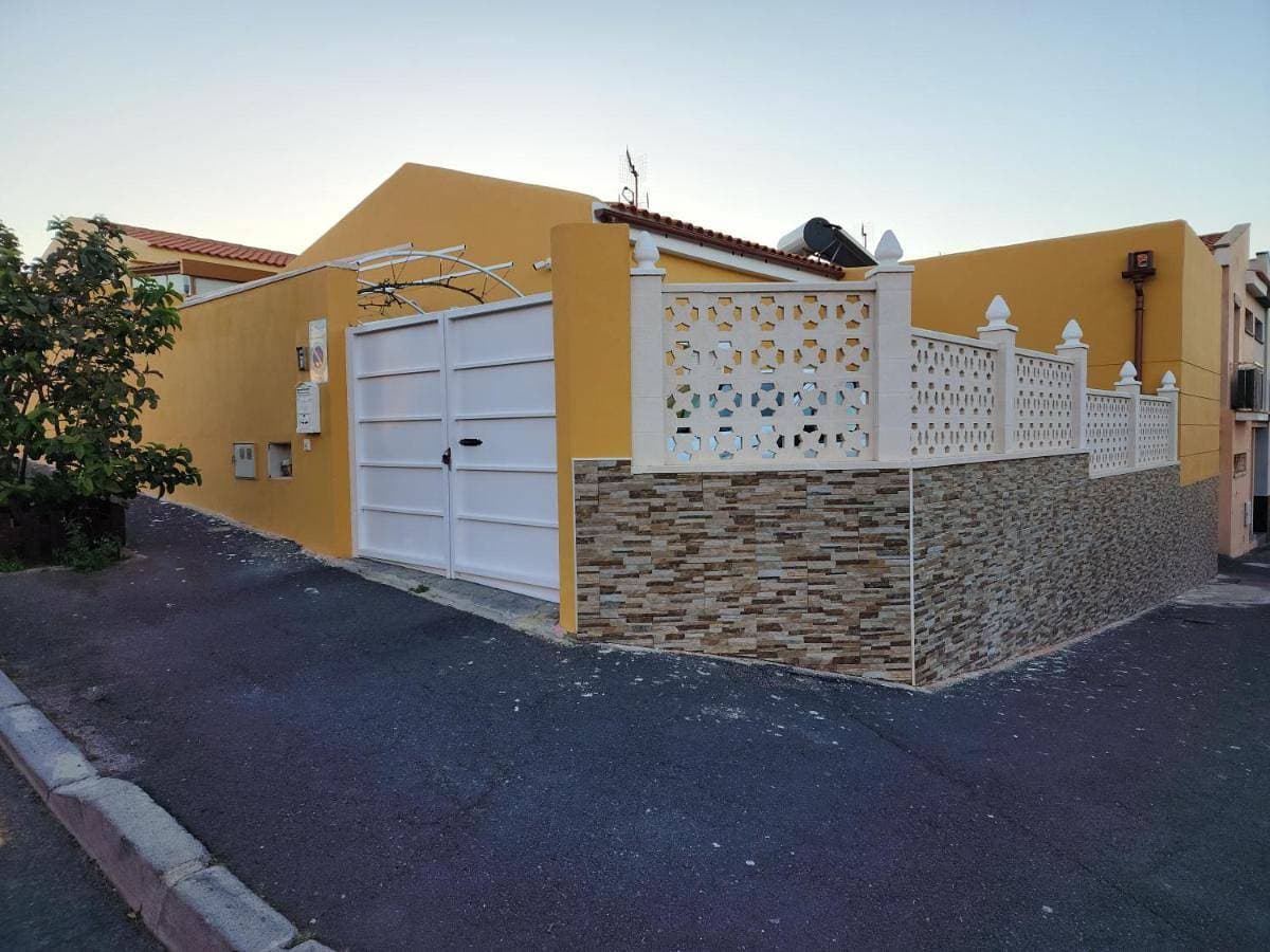Casa Marta. 1