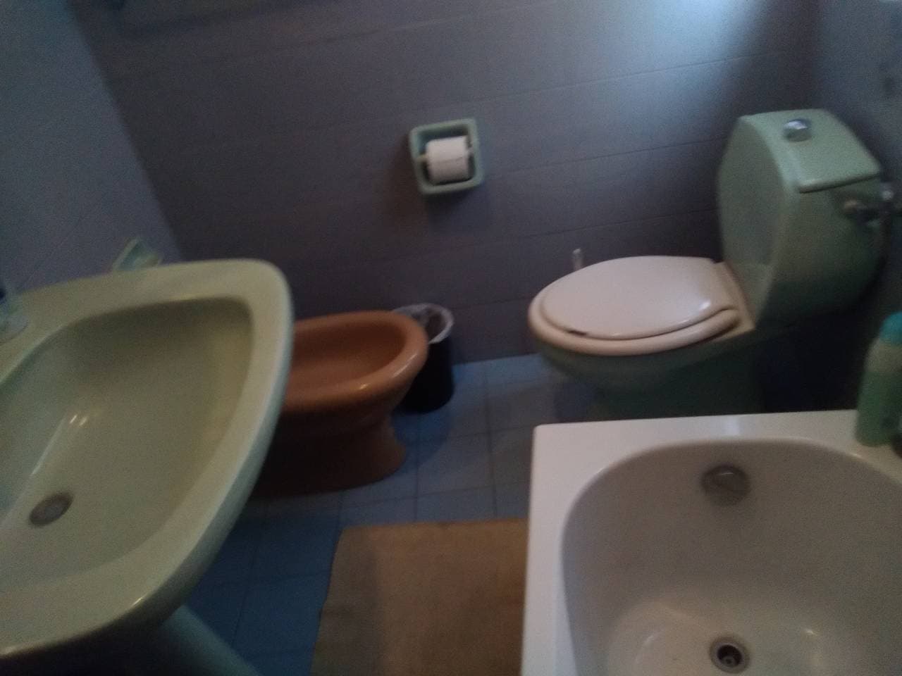 Foto 10 von 12: Einzelzimmer mit Gemeinschaftsbad