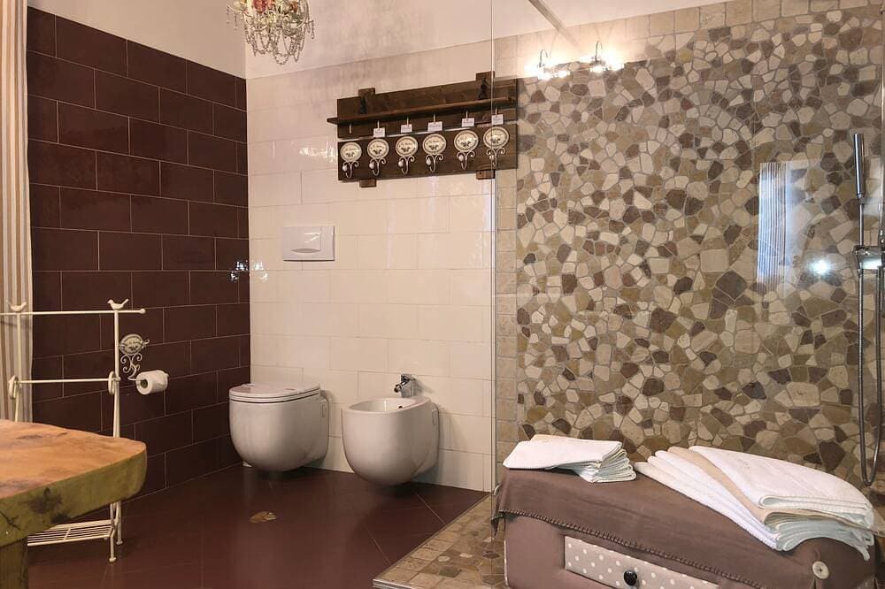 Foto 7 von 30: Verona, Wohnung mit Veranda und Garten, in singleHaus, interner Parkplatz