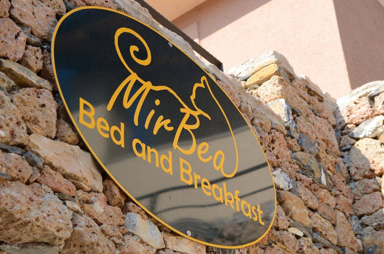 Mirbea 1